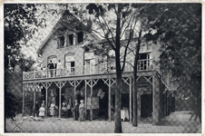 12232 Gezicht op het pension Bergzicht aan de Cuneraweg te Rhenen.